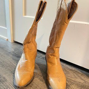 Vintage Western "TONY LAMA" tan leather boots